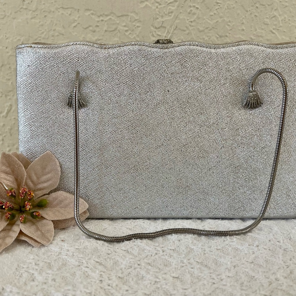 Vintage 1950's Silver GOUBAUD DE PARIS 5th Ave NY Clam Shell Evening Bag /Clutch - Picture 8 of 11